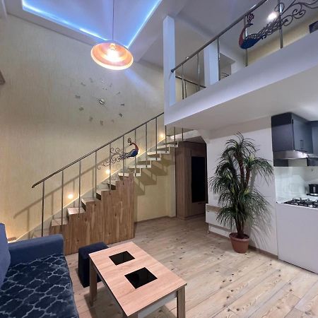 Dublex Apartment In Yerevan Komitas D1 Εξωτερικό φωτογραφία