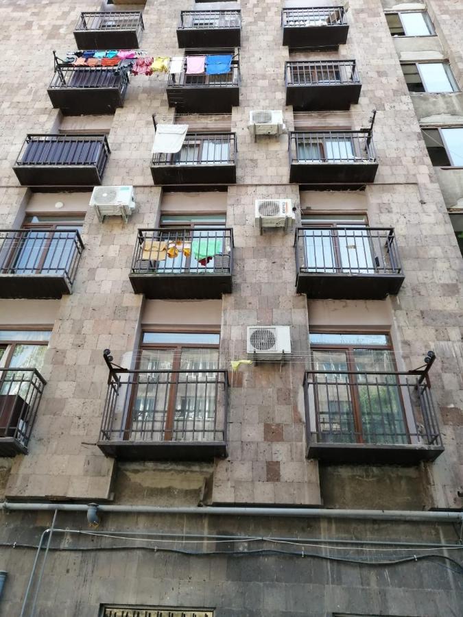 Dublex Apartment In Yerevan Komitas D1 Εξωτερικό φωτογραφία