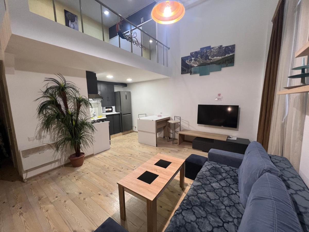Dublex Apartment In Yerevan Komitas D1 Εξωτερικό φωτογραφία