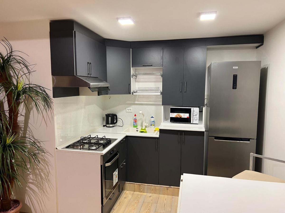 Dublex Apartment In Yerevan Komitas D1 Εξωτερικό φωτογραφία